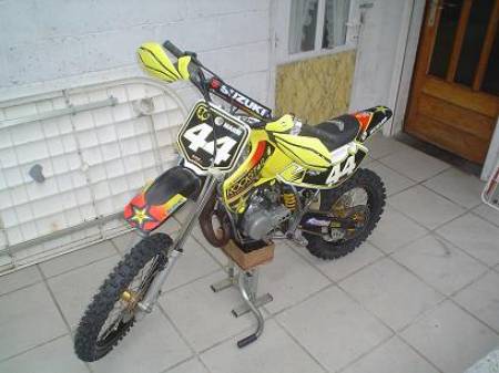 suzuki rm 65 cross