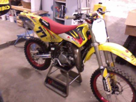 Suzuki RM 85 a vendre