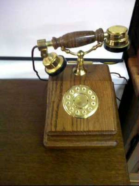 telephone a cadran decoratif