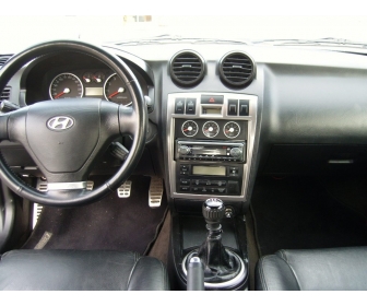Hyundai coup� 2.7 V6 pack luxe 2