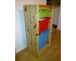 2x Etagères en bois IKEA (avec bacs de couleur)