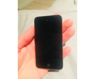 iPod touch 4 32 GB presque neuf 2