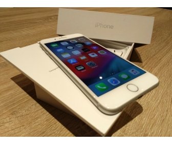 Apple iPhone 8 Plus 64 Go Argent : Smartphone Haute Qualité avec Puce A11 Bionic