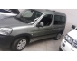 La grise Fourgon Peugeot Partner